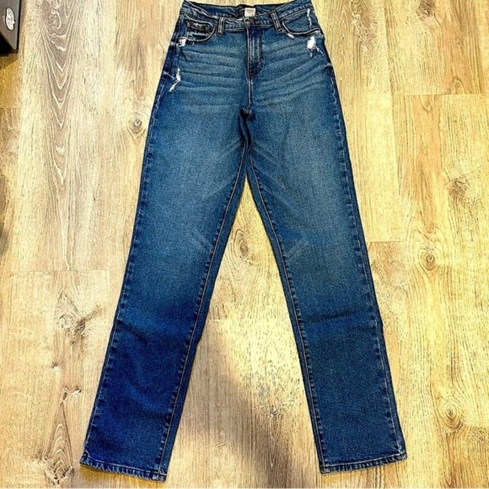 Fashion Nova Medium Blue Wash High-Rise Jeans Size 3